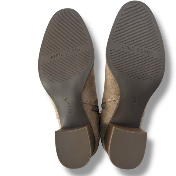 NEW Anne Klein Tan Booties Size 7.5 Beige Sand Low Ankle Boot Faux Suede NWT - Picture 11 of 11